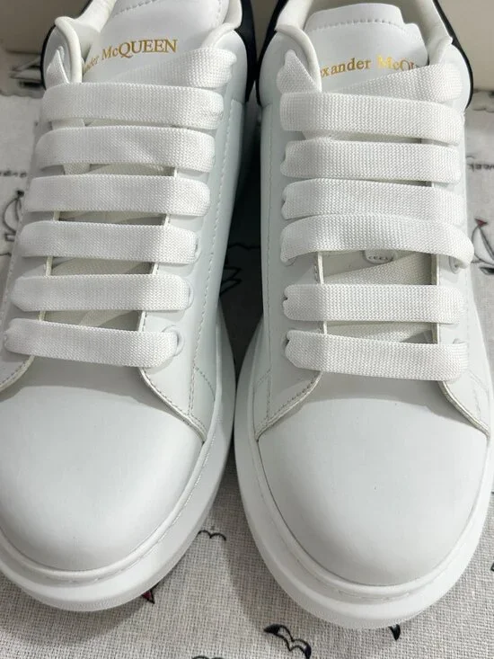 Alexander McQueen Classic Platform White Sneakers - Picture 12 of 12